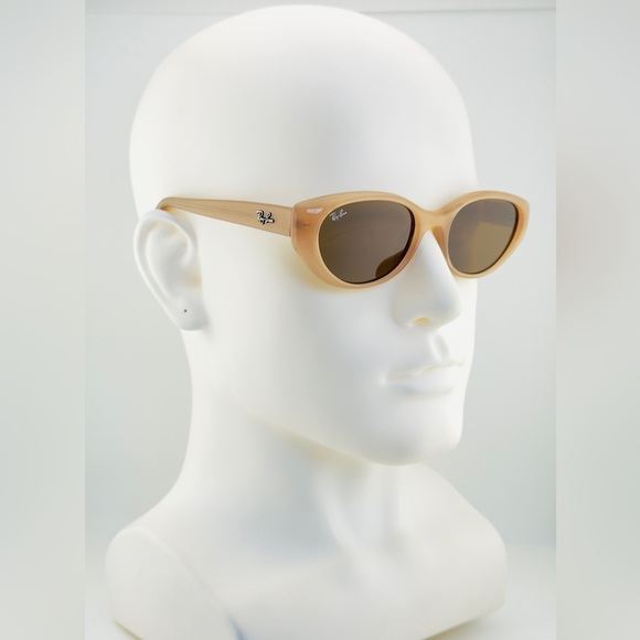 Ray-Ban Sunglasses Bio-Based RB4457D Polished Opal Beige Frame Dark Brown Lenses - Picture 4 of 15